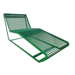 Metāla atpūtas šezlonga sols ar stienīšiem, zaļš, sānskats